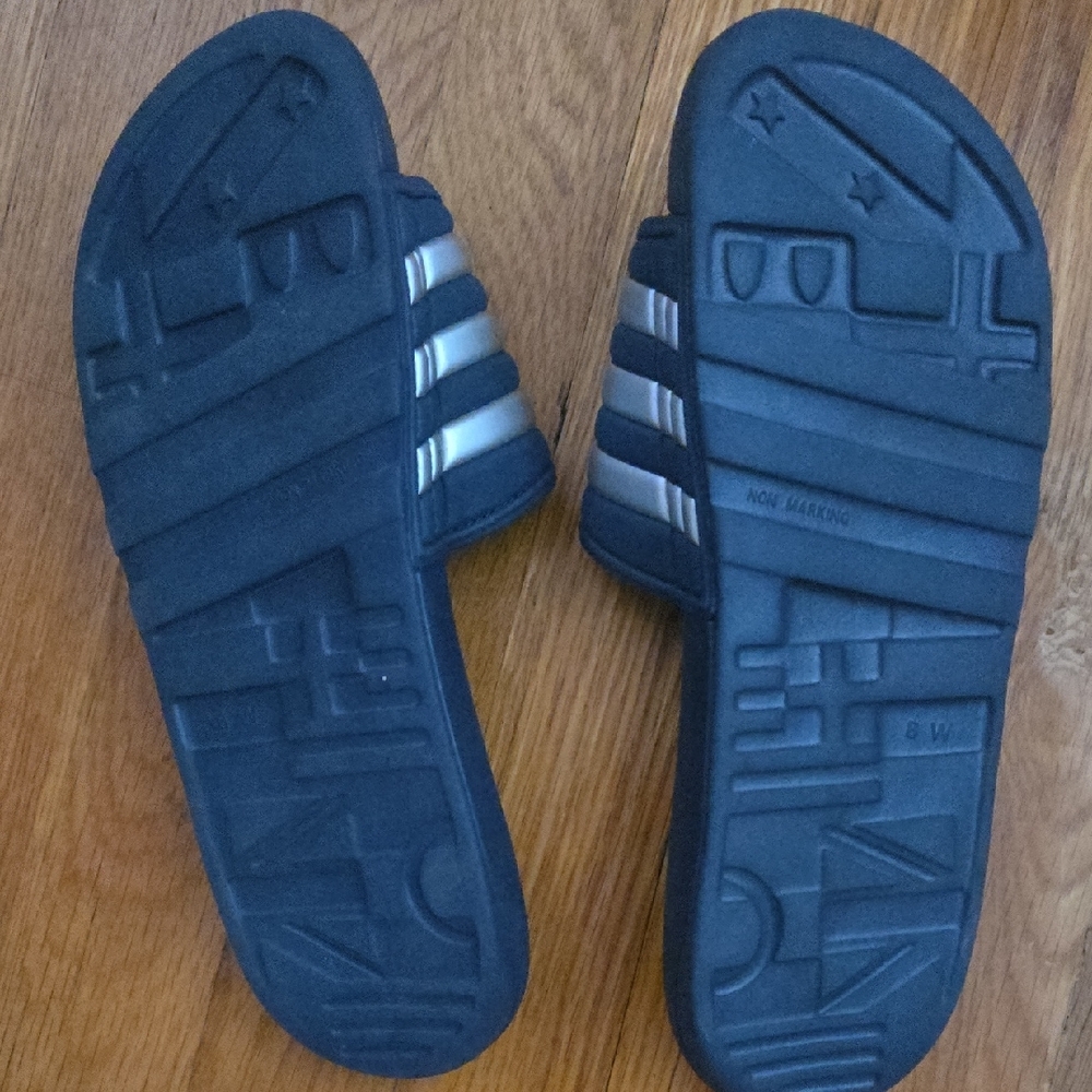 Adidas Aqua and Navy Massage Slides - Picture 3 of 3